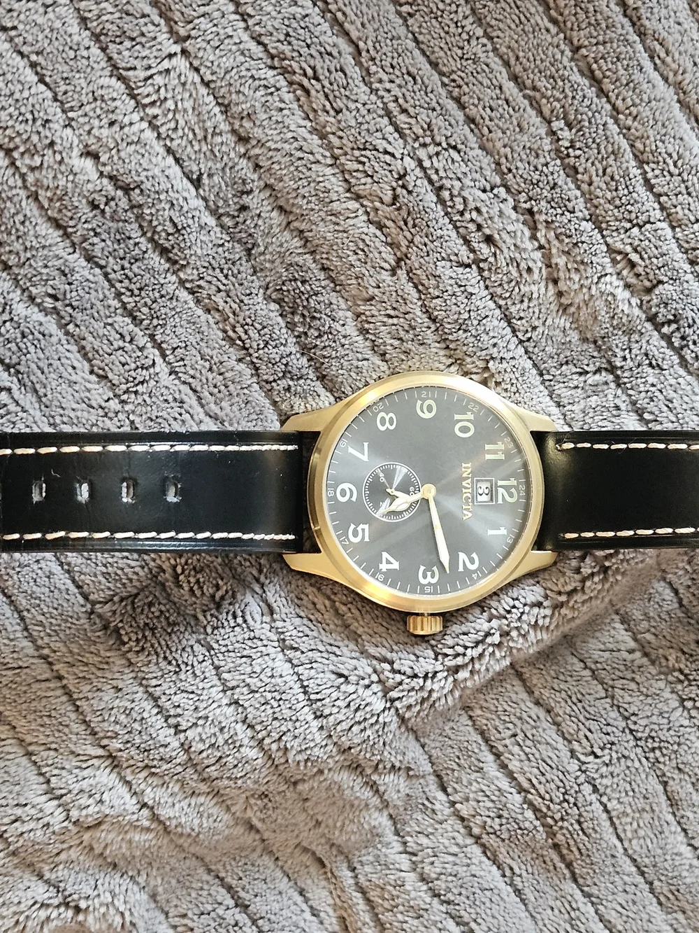 Invicta Men's Black Leather Strap Gold Case Watch